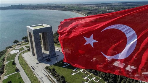 Vatan, bayrak ve bağımsızlık uğruna cephede yazılan bir destandır Çanakkale! 