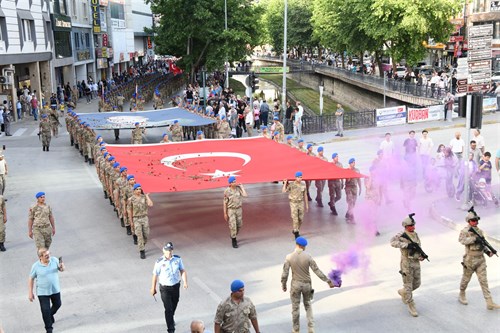 Atatürk ve İstiklal Yolu Yürüyüşü Sona Erdi